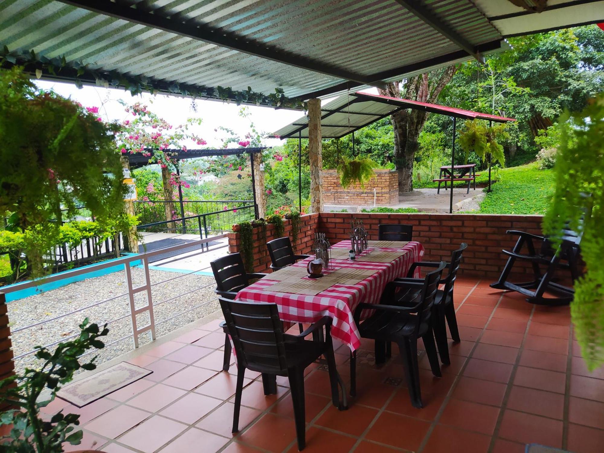 Alojamiento Rural Entre El Llano Y La Selva San José del Guaviare Esterno foto