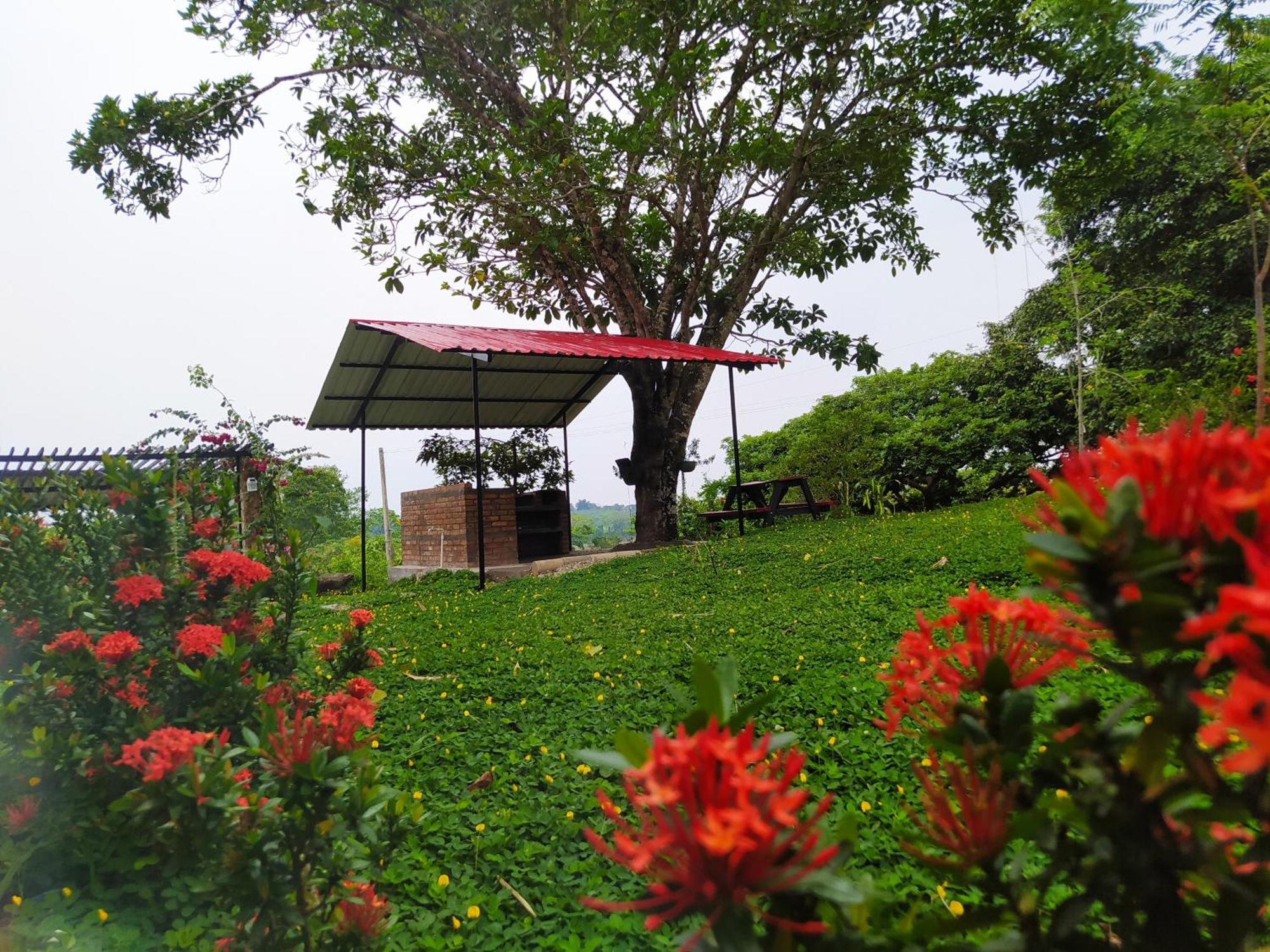 Alojamiento Rural Entre El Llano Y La Selva San José del Guaviare Esterno foto