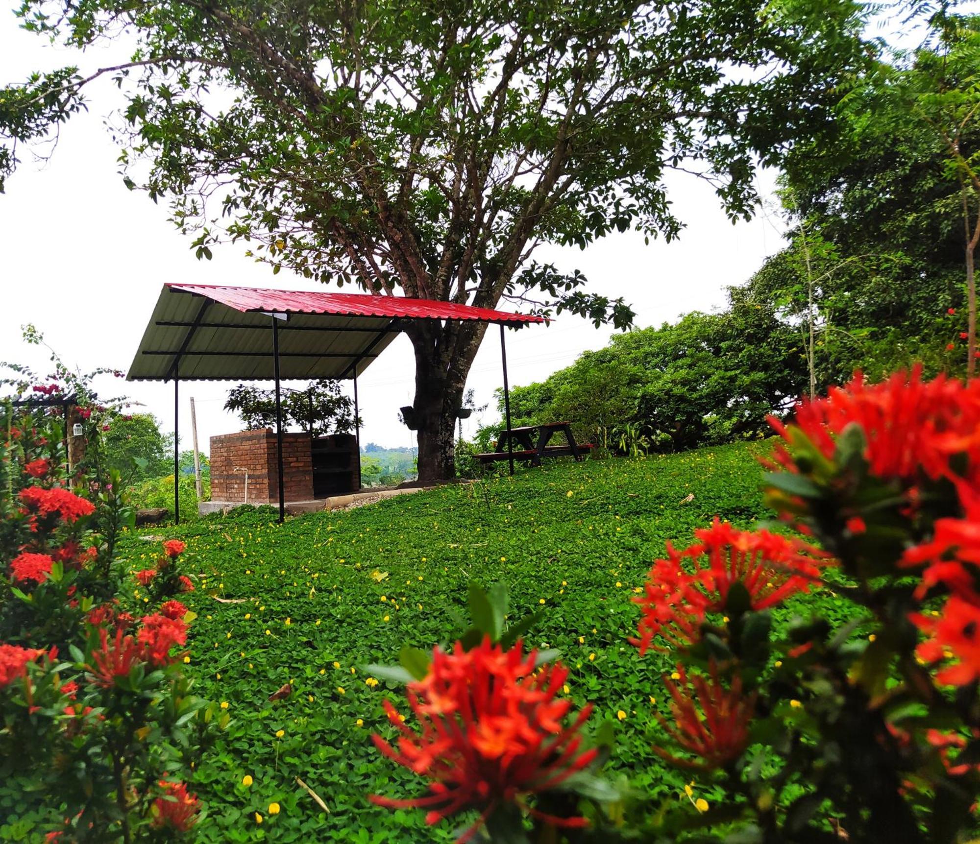 Alojamiento Rural Entre El Llano Y La Selva San José del Guaviare Esterno foto